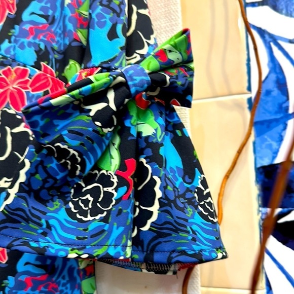 NWOT Chelsea Gunn Floral Multicolor Polyester and Spandex 3/4 Length Sleeve S - Picture 5 of 10